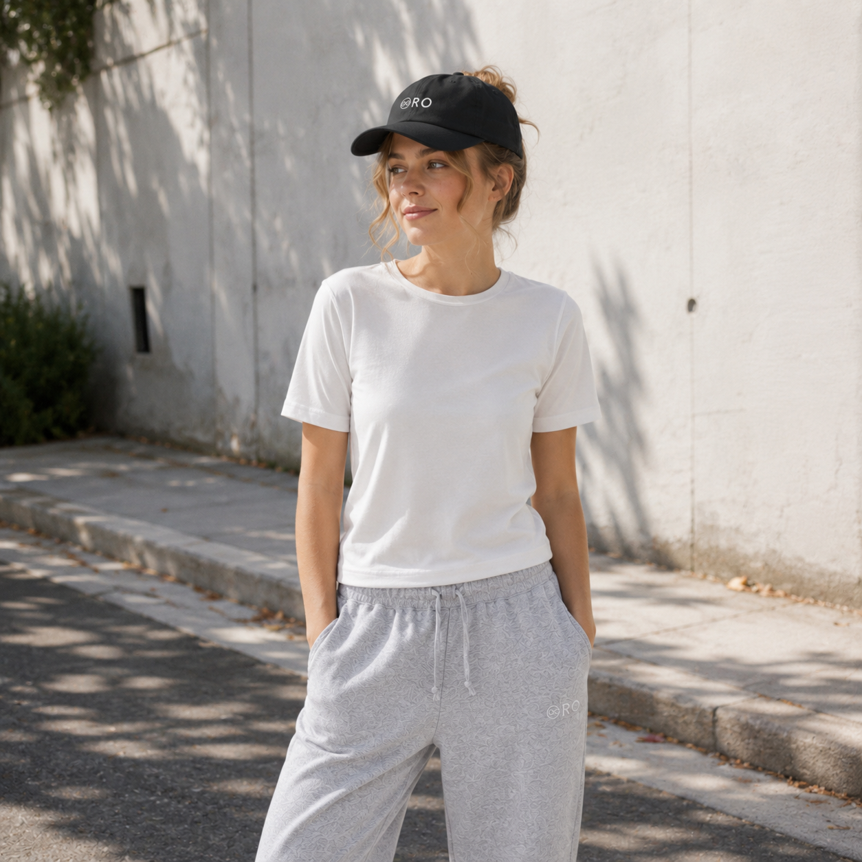 ORO Minimal Embroidered Sweatpants